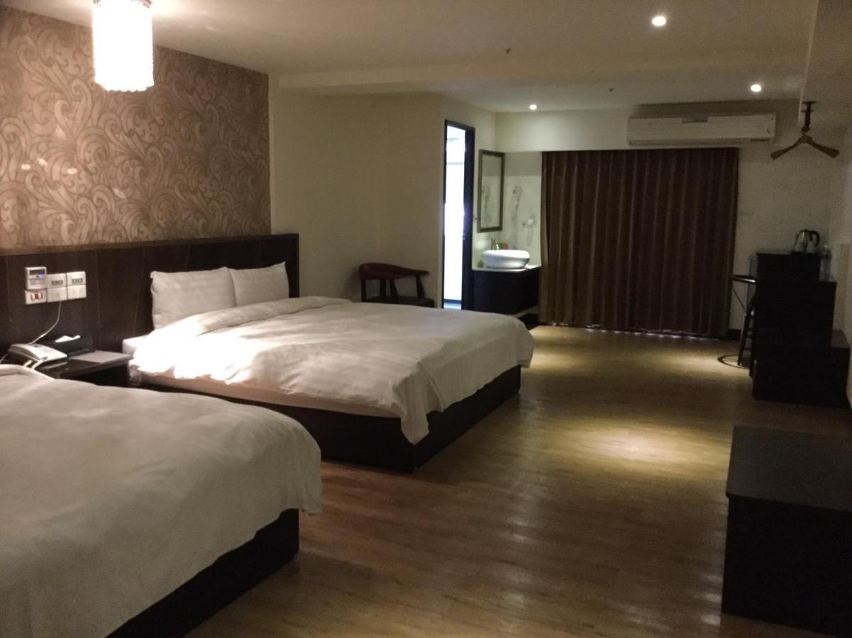 Dengfeng Milan Business Hotel Huwei Екстер'єр фото
