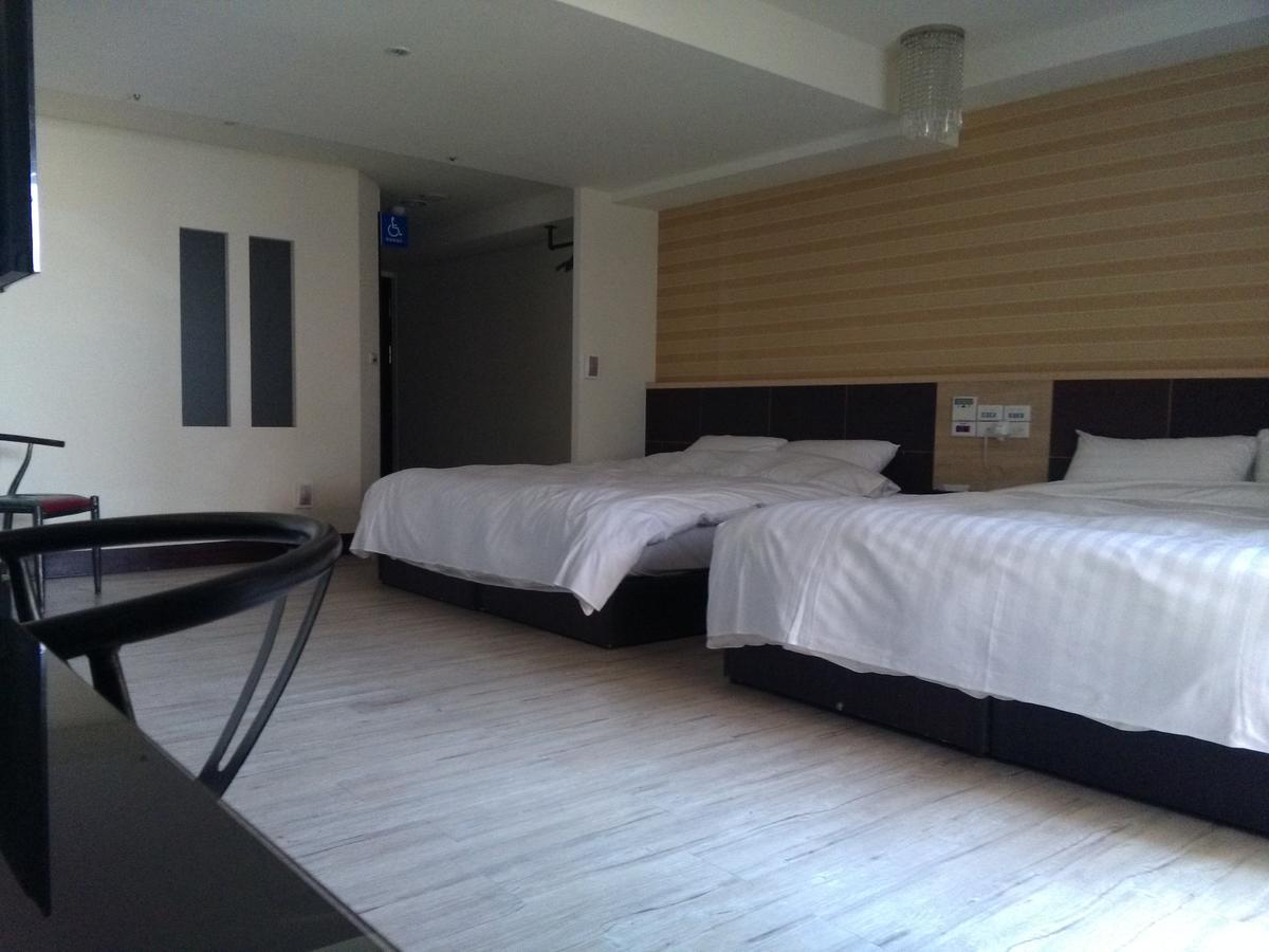 Dengfeng Milan Business Hotel Huwei Екстер'єр фото